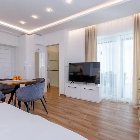 Lejlighed Helikon Apartman Keszthely