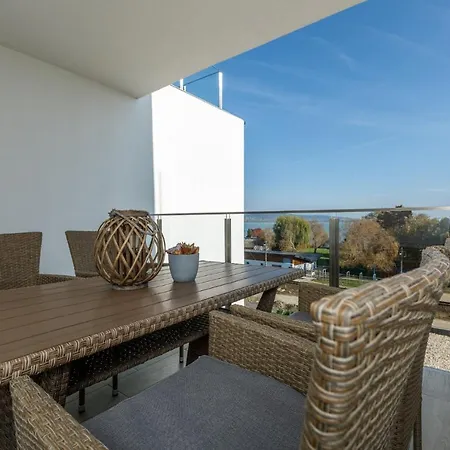 Helikon Apartman كيستاي